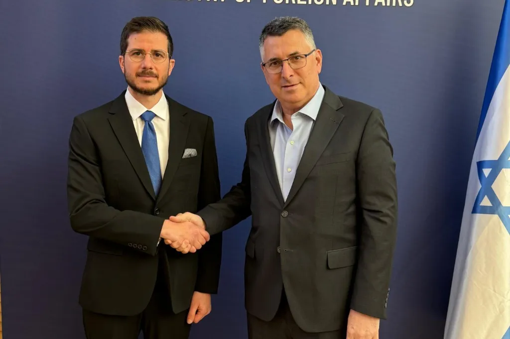 ישראל ממנה שגריר נוצרי לשעבר כשליח מיוחד לעולם הנוצרי