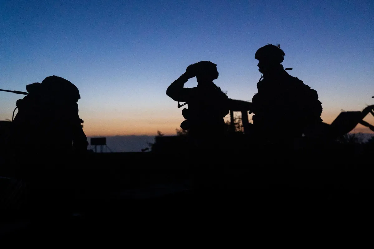 Обнаружение пусковой установки противотанковых ракет, нацеленной на северные населенные пункты, атака командных пунктов и ликвидация террористов.