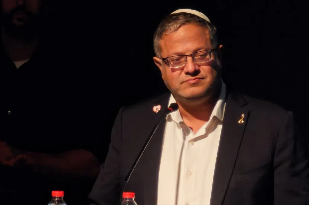 Netanyahu Battles Court Over Attempt to Unseat Ben-Gvir