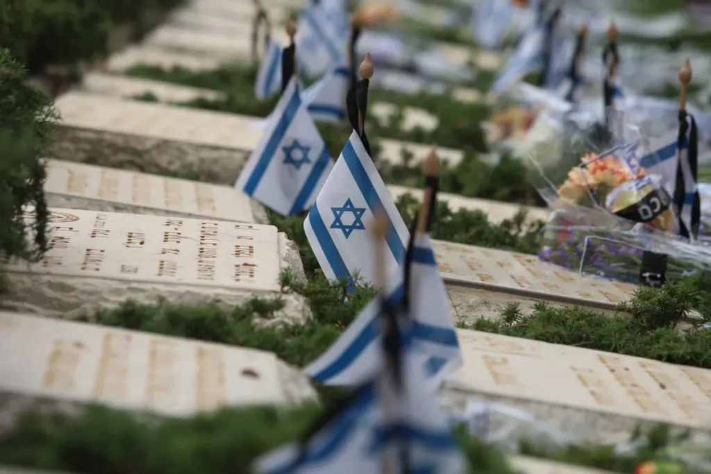 Wartime Restrictions To Shape Memorial Day Ceremonies Across Israel