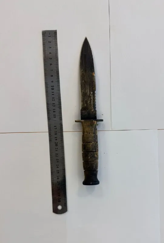 Avancées dans l&rsquo;enquête sur le meurtre de Dastaw Chakal z »l à Beer-Sheva : le couteau suspecté d&rsquo;avoir été utilisé par les suspects a été retrouvé, un mois après les faits.