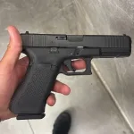 During the night, Jerusalem District police officers arrested an illegally present individual armed with a loaded pistol near Damascus Gate, after he was observed in suspicious circumstances by Jerusalem District Coordination Office observers.