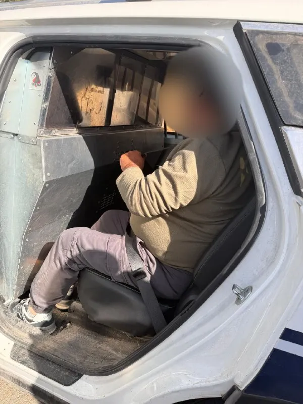 Nagbukas ng imbestigasyon ang mga pulis mula sa Judea and Samaria District hinggil sa reklamo tungkol sa mga banta ng pananakit laban kay Ministro ng Pambansang Seguridad, Itamar Ben-Gvir. Inaresto ang suspek sa insidente kaninang araw.