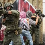The Border Police undercover unit in Judea and Samaria arrested two terrorists in Nablus who were planning to carry out an attack tonight. The Border Police undercover unit in Judea and Samaria operated under precise intelligence guidance from the General Security Service to arrest the two.