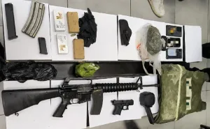 The fight against crime in the Arab community – Following an indication of weapons possession, forces from the Northern District and the Northern Border Police of the National Guard conducted a raid on a house in the village of Kana,
