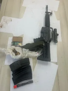 The fight against crime instigators in the Negev region officers from the Ar’ara station in the Rotem area, along with Border Police fighters from the South and the Yoav unit, conducted an operation in the town of Ar’ara over the weekend.