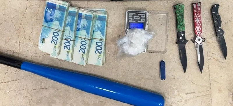 Arrestan a sospechoso de ataque por disputa financiera y le incautan drogas y dinero