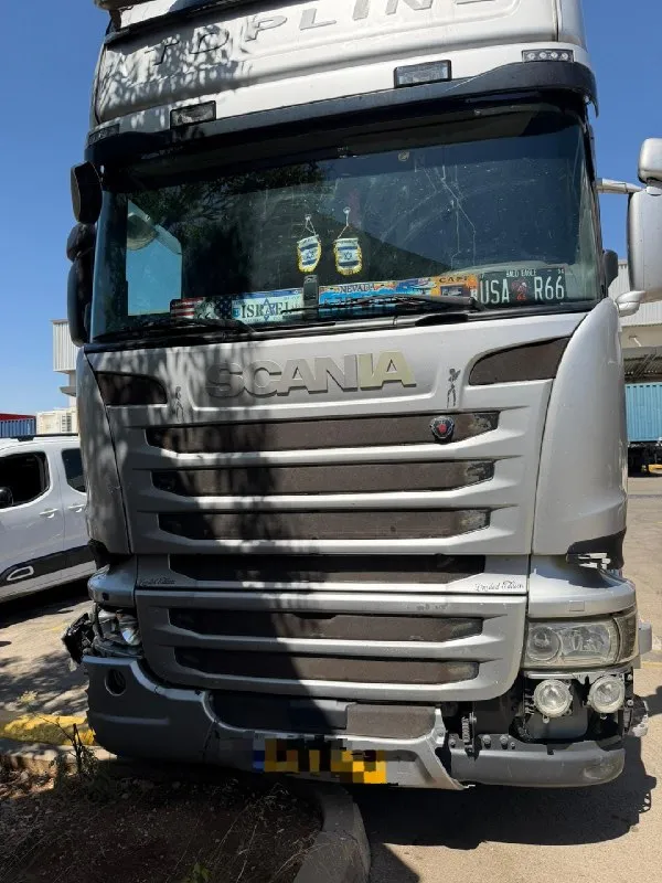 Un suspect a été arrêté dans le cadre d&rsquo;un accident de la route avec délit de fuite survenu ce matin sur la Route 3, dans lequel un piéton a été tué. Des policiers de la station de Kiryat Malachi, en coopération avec l&rsquo;unité des crimes majeurs du district sud,