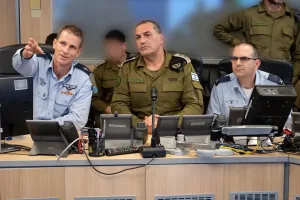 Israeli Military Ready for Several Days of Fighting, Trump Calls to Stop Shooting