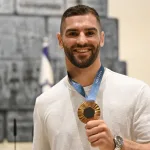 Israeli Judoka Sells Olympic Uniform to Fund Mental Health Care for Rescue Volunteers