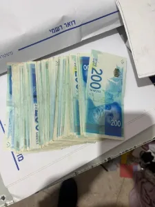 Council head arrested for bribery, fraud