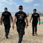 During a joint operation by police officers from the Haifa and Tirat Carmel stations along the coastline, forces were deployed at key locations and worked to prevent juvenile delinquency and violence.