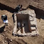 TPS: Israeli Archaeologists Extract 25-Ton, 2,000-Year-Old Ritual Bath