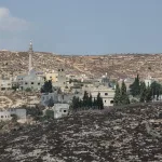 Israeli Rioters Clash With Security Forces as Palestinian Family Returns to Binyamin Hilltop