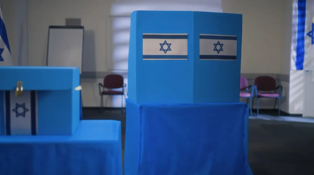 Don't let them fool you at the ballot box: Izencott has no government without the Arab parties, Yair Golan, Lieberman, and Bennett.